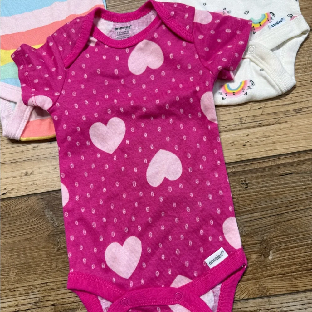 Gerber | Baby Onesies Bundle | 0-3M